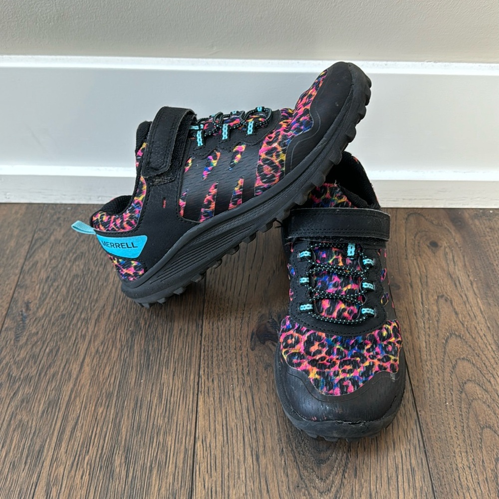 Merrell Girls Nova 3 Hiking shoes size 3